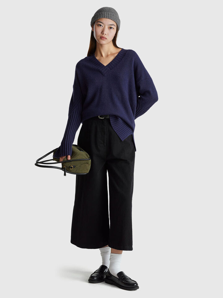 V NECK SWEATER L/S Women image number 3